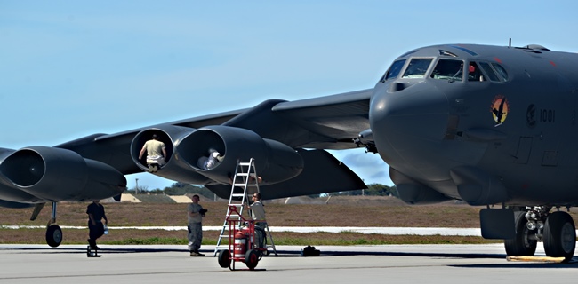 74 Tahun Pesawat Pengebom B-52 Stratofortress Sukses Dampingi AS