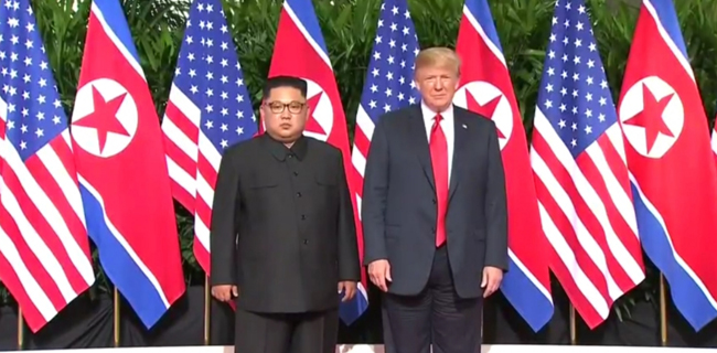 Makin Tegang, Donald Trump Perpanjang Sanksi AS Untuk Korea Utara