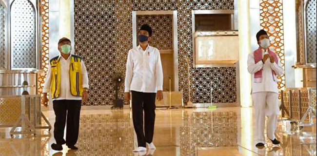 Jelang New Normal, Jokowi Minta Pengelola Masjid Siapkan Protokol Kesehatan