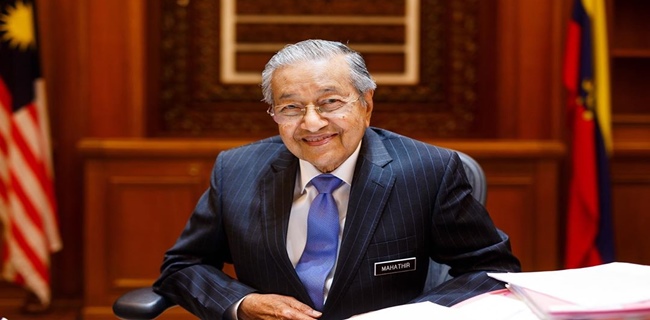 Mahathir Mohamad: Saya Pilih Biden!