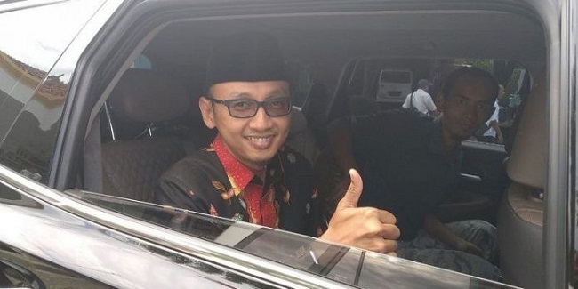Dilaporkan Bupati Cirebon, Ketua DPRD: Yang Begini Gue Demen