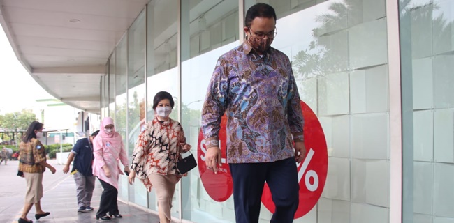 Anies Ancam Tutup Mal Yang Tidak Tertib Ikuti Protokol Kesehatan