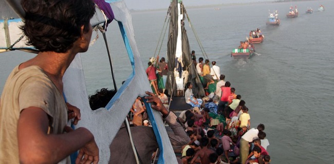 Ratusan Pengungsi Rohingya Terombang-ambing Di Laut, HRW Desak Malaysia Dan Thailand Segera Bantu