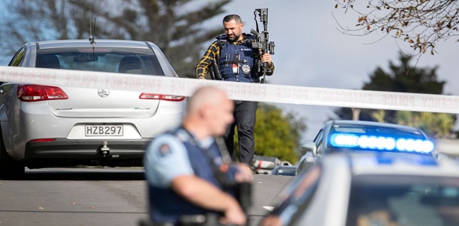 Pelaku Penembakan Polisi Di Selandia Baru Berhasil  Ditangkap, Satu Tersangka Masih Buron