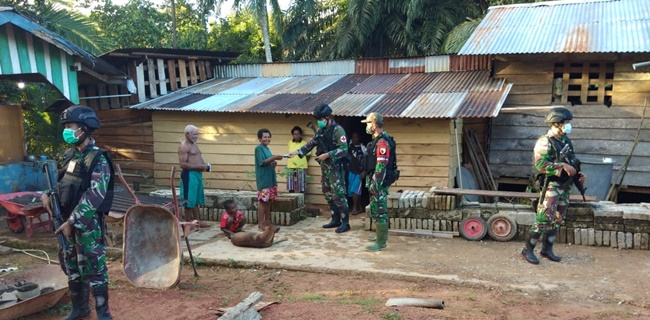 Satgas Pengamanan Perbatasan Ikut Andil Sosialisasikan Protokol Kesehatan Di Batas Indonesia-Papua Nugini