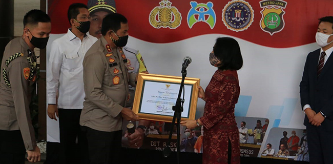 FBI Dan Kementerian PPPA Beri Penghargaan Pada Ditreskrimsus Polda Metro Jaya Tangani Kasus Percabulan Anak
