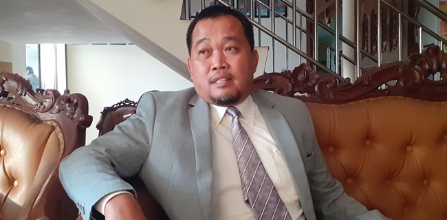 Boyamin Dipolisikan Buntut Laporanya Terhadap Azis Syamduddin Ke MKD DPR