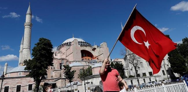 Hagia Sophia Jadi Bukti Keberanian Erdogan Bangkitkan Islam