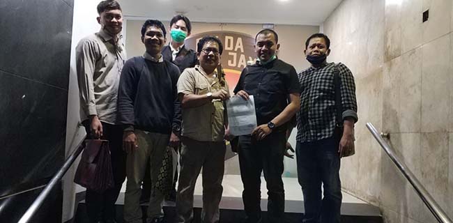 Sekjen DPP PDIP Hasto Kristiyanto Dan Rieke Diah Pitaloka Diadukan Ke Polda Metro Jaya