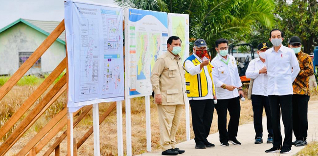 Di Kapuas, Jokowi Tinjau Lokasi Pengembangan Lumbung Pangan Nasional Seluas 20.704 Hektare