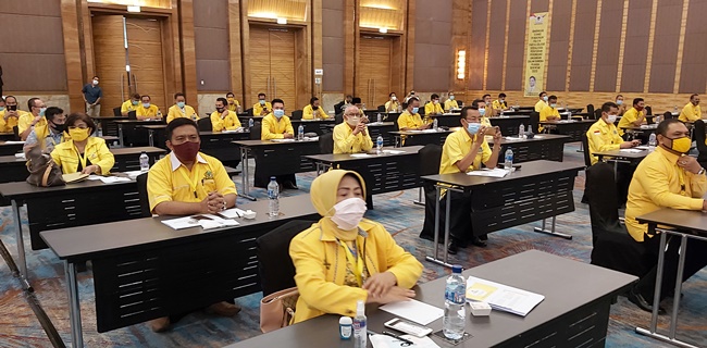 Dihadiri Airlangga Hartarto, Bimtek Golkar Ketatkan Protokol Kesehatan