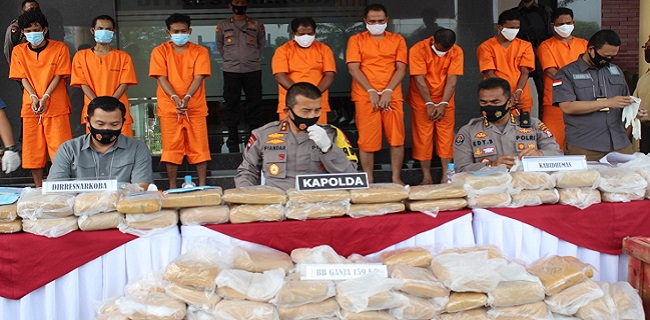 Dikemas Dalam Fiber, Polda Banten Ungkap Penyelundupan 159 Kilogram Ganja