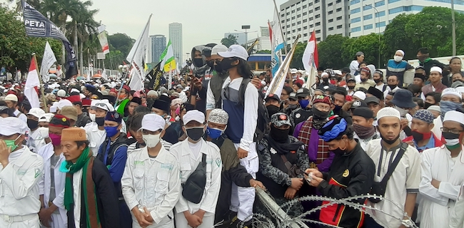 Habib Rizieq: Jika Jokowi Enggan Mundur Terhormat, MPR Harus Didorong Gelar Sidang Istimewa