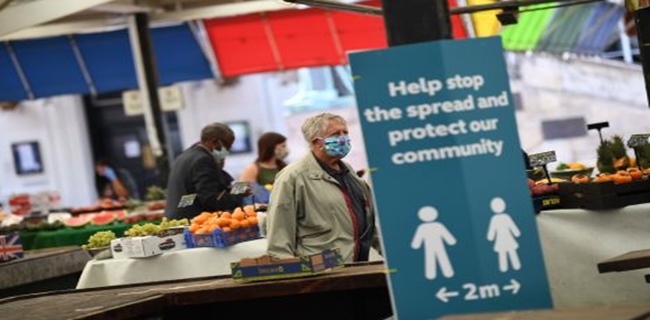 Kepolisian Inggris Berselisih Dengan Para Pemilik Supermarket Soal Siapa Yang Berhak Menegakkan Aturan Wajib Masker