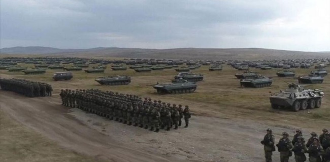 Putin Minta Militernya Siapkan Latihan Perang Libatkan 150 Ribu Personel, Ada Kaitan Konflik Di Kaukasus?