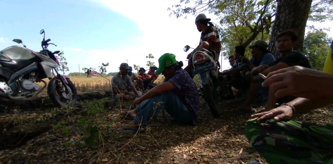 Tambang Pasir Dilakukan Di Sawah Produktif, Petani Cepu Ramai-ramai Lakukan Penolakan