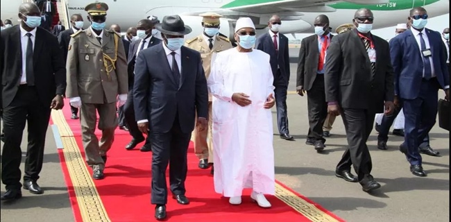 Presiden Nigeria Bela Presiden Mali Yang Dituntut Mundur: Tidak Akan Ada Perubahan Kekuasaan Yang Tidak Konstitusional