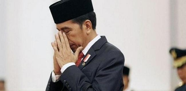 Jokowi <i>Double</i> "Keterlaluan", Calonkan Anak Dan Ogah Mundur