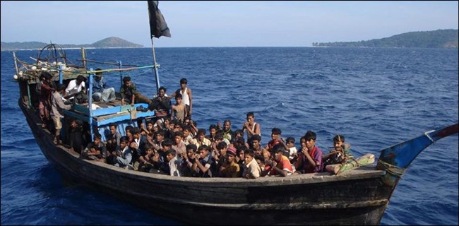 Kapal Pengangkut 24 Pengungsi Rohingya Diduga Tenggelam Di Lepas Pantai Malaysia, Polisi Kerahkan Pencarian
