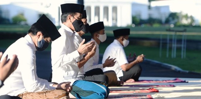 Jokowi Shalat Ied Di Istana Bogor Bareng Keluarga