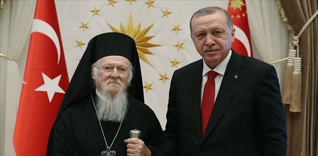 Pemimpin Gereja Ortodoks Bartholomew Berterima Kasih Kepada Erdogan Atas Pembukaan Biara Sumela