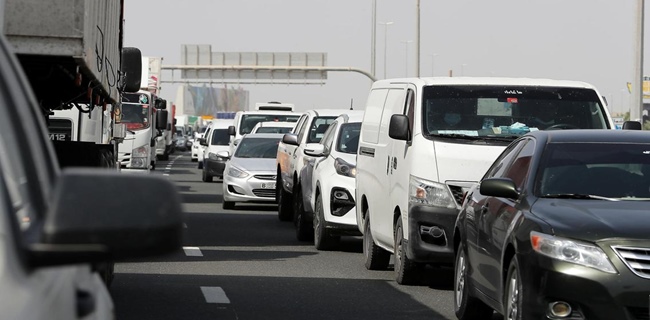 Polisi Amankan 100 Orang Yang Merusak Dan Mengubah Hasil Tes Covid-19 Demi Untuk Memasuki Abu Dhabi