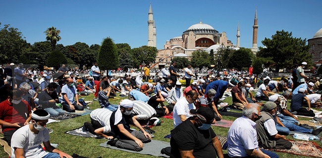 Muslim Eropa Berbahagia Atas Terselenggaranya Shalat Perdana Di Masjid Aya Sofya Puji Peran Erdogan
