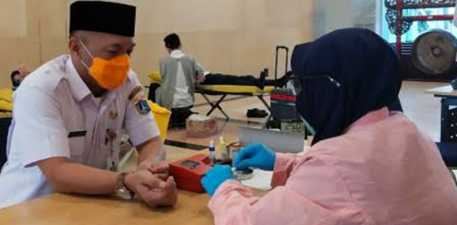 Jaga Stok Selama Pandemik, BKD DKI Bantu PMI Dengan Gelar Aksi Donor Darah