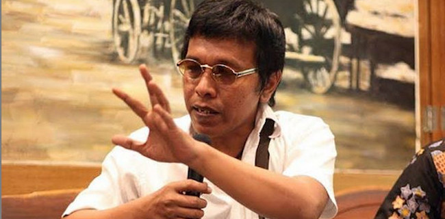 Adian Napitupulu: Daftar Aktivis Dari Siapa Yang Ditolak Erick Thohir, Saya Kirimnya Ke Presiden