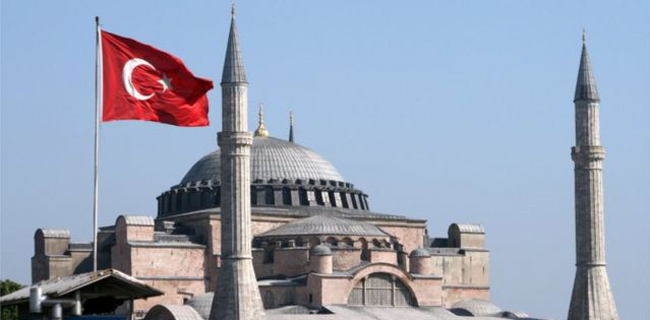 Dimensi Ideologis Di Balik Perubahan Status Hagia Sophia Menjadi Masjid