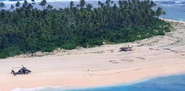 Tiga Hari Terdampar Di Pulau Terpencil, Tiga Orang Pria Berhasil Diselamatkan Berkat Tulis SOS Raksasa