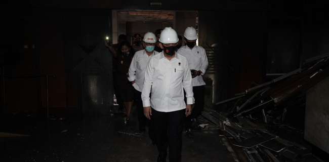 Usut Kebakaran Kejagung, Tim Labfor Polri Sudah Ambil Sampel Di 15 Titik Dan CCTV