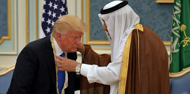 Trump Ingin Arab Saudi Tiru Jejak UEA, Bisa Normalisasi Hubungan Dengan Israel