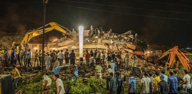 Gedung Lima Lantai Di India Tiba-tiba Ambruk, Satu Tewas Dan Puluhan Orang Terjebak Di Reruntuhan