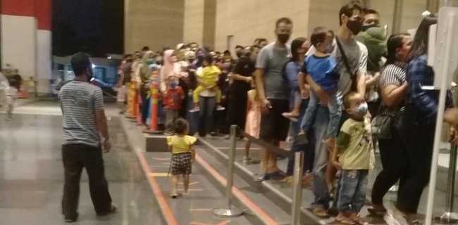 Viral Pengunjung Berdesakan Dan Tak Pedulikan Protokol, Begini Penjelasan Manajemen Tentrem Mall