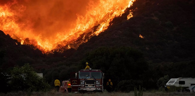 Si Jago Merah Meluluhlantahkan Hutan Dan Rumah, California Deklarasikan Keadaan Darurat