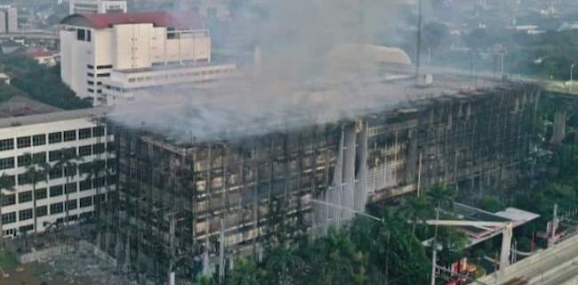 Kebakaran Gedung Jangan Surutkan Langkah Kejagung Ungkap Kasus Jaksa Pinangki