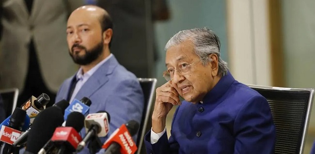 Dikeluarkan Dari Bersatu, Mahathir Mohamad Buat Parpol Baru