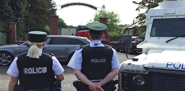 Polisi Sita 22 Kg Heroin Dari Mantan Pemain Sepak Bola Terkenal Irlandia