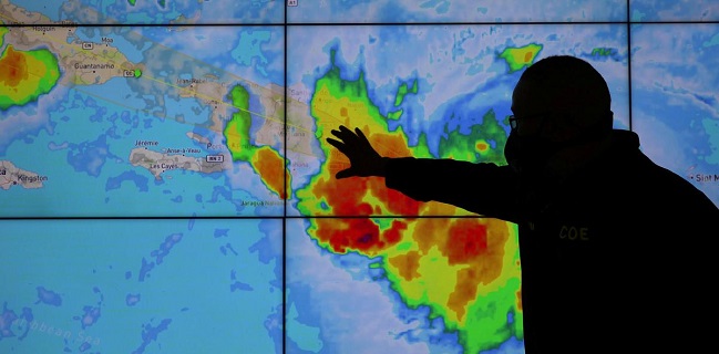 Badai Marco Dan Laura Koyak Teluk Meksiko, Ribuan Orang Dari Berbagai Negara Evakuasi
