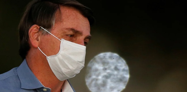 Bolsonaro Tak Akan Paksa Warga Brasil Untuk Vaksinasi Covid-19