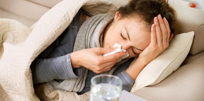 Hati-hati<i>!</i> Kombinasi Flu Dan Covid-19 Tingkatkan Risiko Kematian