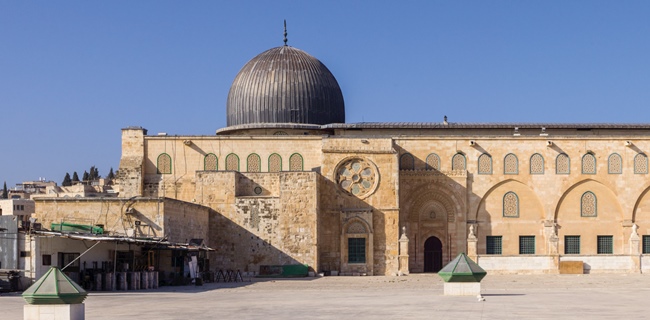 Kasus Covid-19 Melonjak, Polisi Israel Cegah Jamaah Dari Luar Yerusalem Laksanakan Shalat Jumat Di Masjid Al-Aqsa