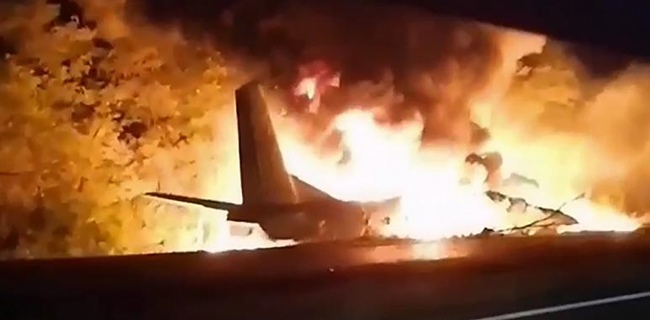 Kecelakaan Pesawat Ukraina, 22 Orang Tewas Setelah Pesawat Militer Jatuh Dan Terbakar
