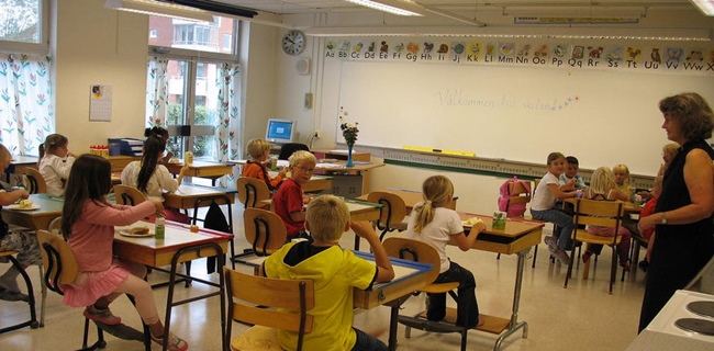 Walau Kasus Tinggi Pemerintah Swedia Tidak Pernah Menutup Sekolah Dan Wajib Masker Sejak Awal Pandemik Covid-19