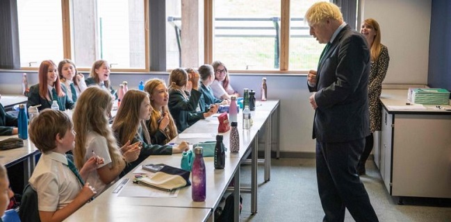 Covid-19 Kacaukan Semester Pendidikan, Sekolah Di Inggris Mulai Dibuka