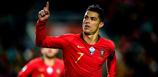 Jari Kaki Cristiano Ronaldo Memerah, Pelatih Timnas Portugal Tak Tahu Kapan Bisa Sembuh