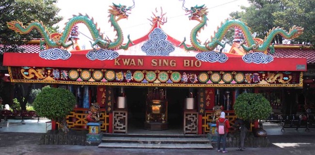Surat Terbuka Untuk Pengurus Kwan Sing Bio Tuban