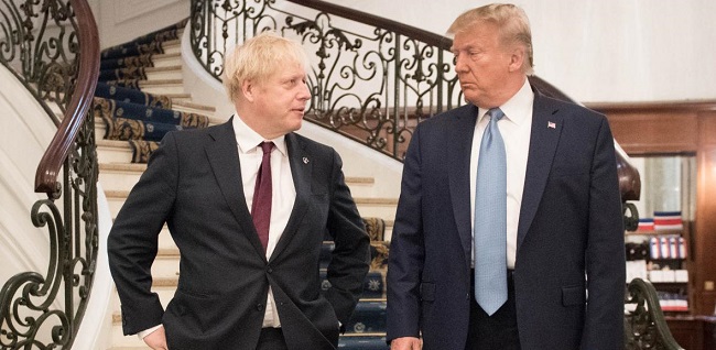 Dokter: Berkaca Pada Pengalaman Boris Johnson, Donald Trump Berpotensi Alami Gejala Parah Covid-19