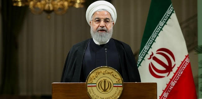 Dianggap Bertanggung Jawab Atas Krisis Di Iran, Presiden Hassan Rouhani Dapat Mosi Tidak Percaya